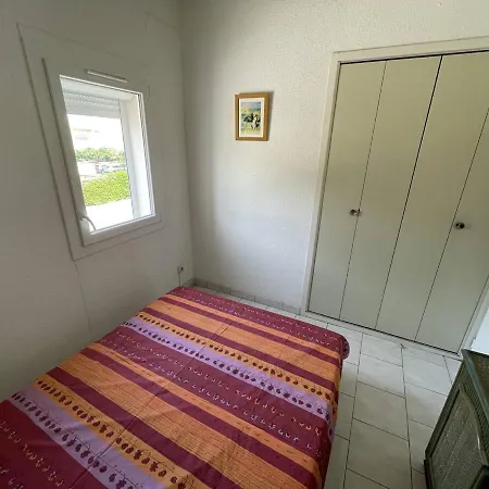 T3 Calme Avec Piscine, Tennis, Bbq, Parking & Grande Terrasse Dans La Pinede - Fr-1-723-47 아그